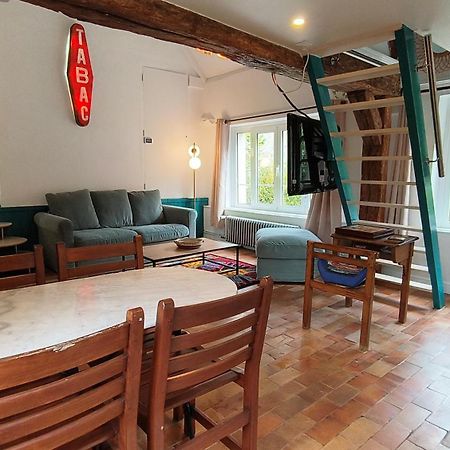 Le Grand Barrois Bed & Breakfast Crecy-la-Chapelle Dış mekan fotoğraf