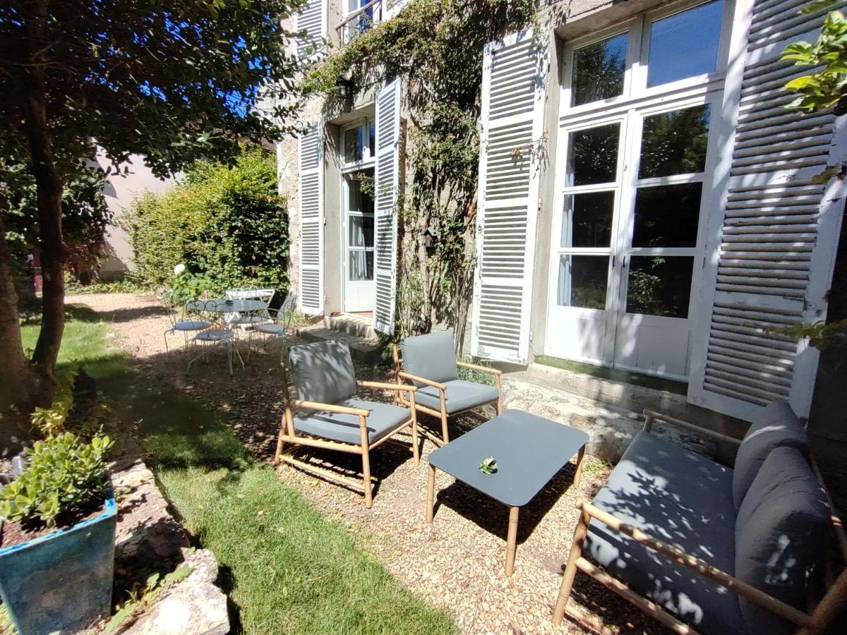 Le Grand Barrois Bed & Breakfast Crecy-la-Chapelle Dış mekan fotoğraf