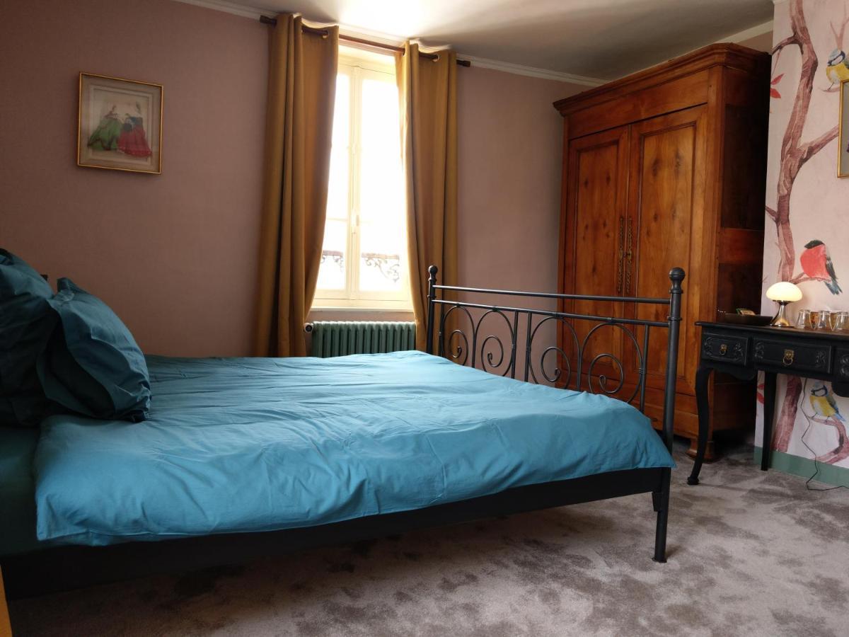 Le Grand Barrois Bed & Breakfast Crecy-la-Chapelle Dış mekan fotoğraf