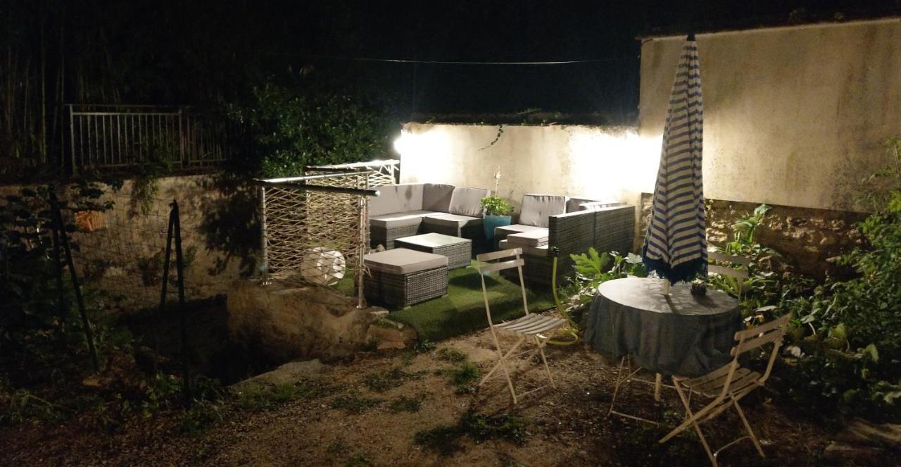Le Grand Barrois Bed & Breakfast Crecy-la-Chapelle Dış mekan fotoğraf