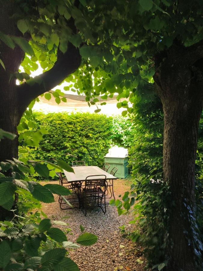 Le Grand Barrois Bed & Breakfast Crecy-la-Chapelle Dış mekan fotoğraf